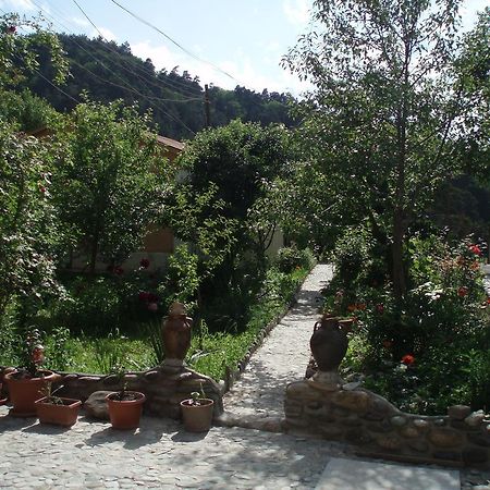 Nina B&B Dilijan Luaran gambar